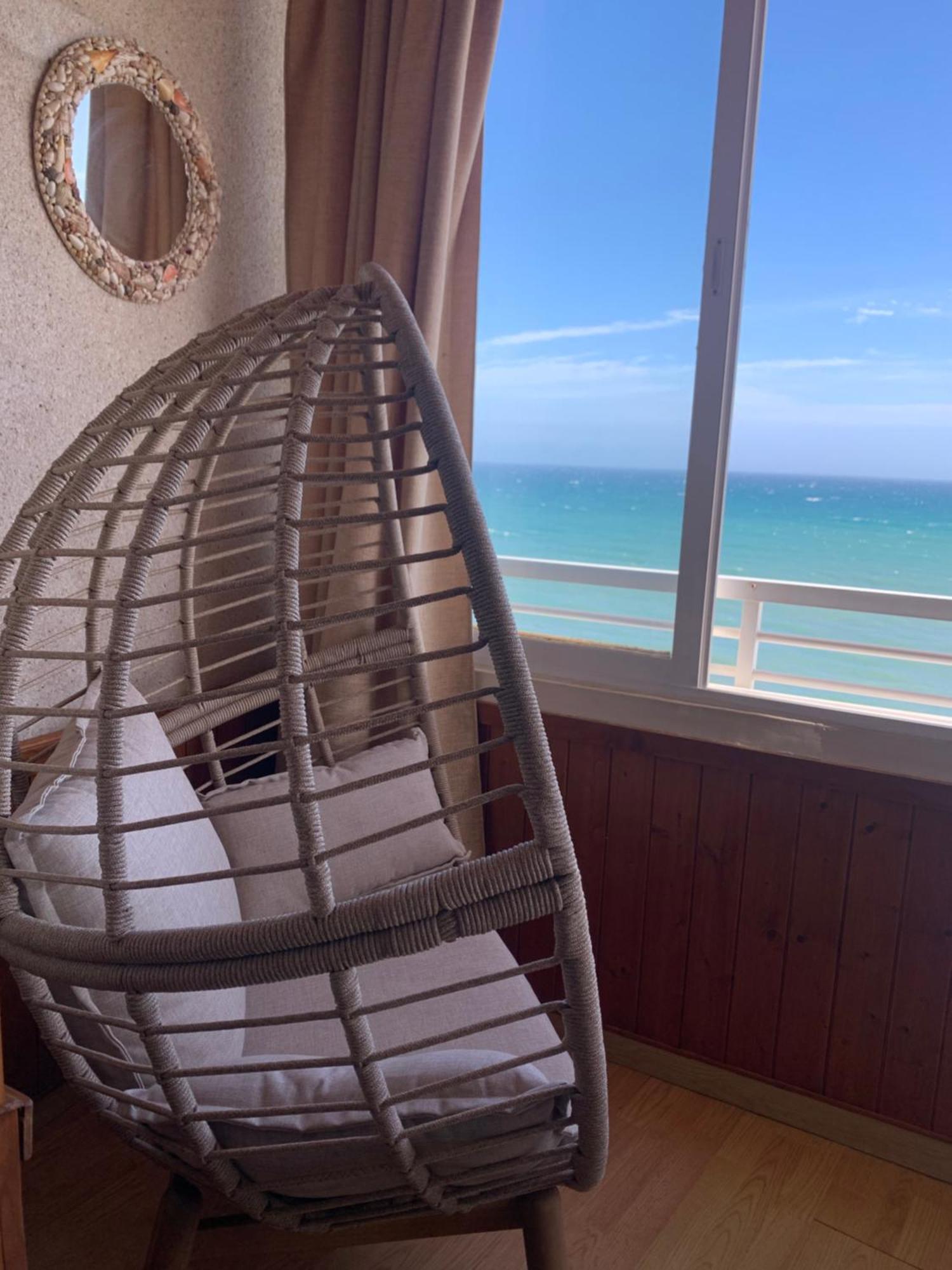 Sea View Apartment Торрев'єха Екстер'єр фото